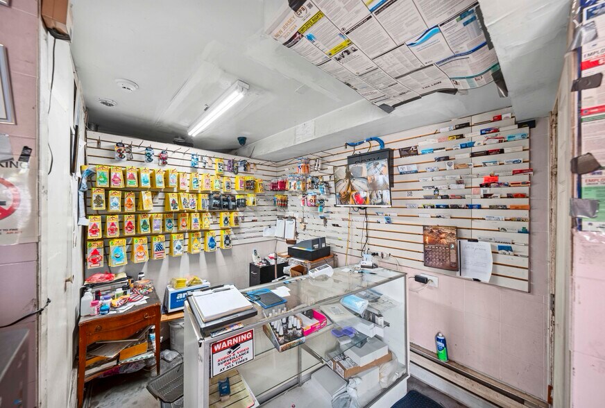 More Photos Of 709 Central Ave, Union City Industrial For Sale
