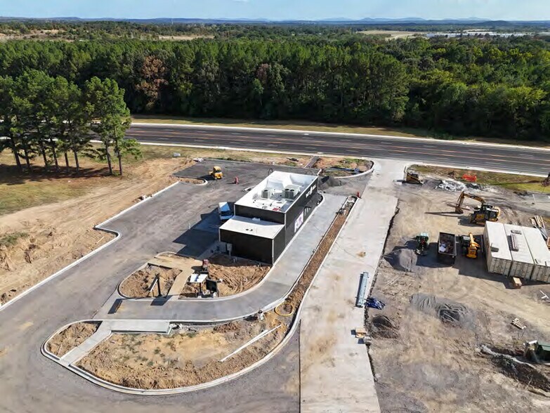 More Photos Of 1500 Frontier Rd, Barling Fast Food For Sale