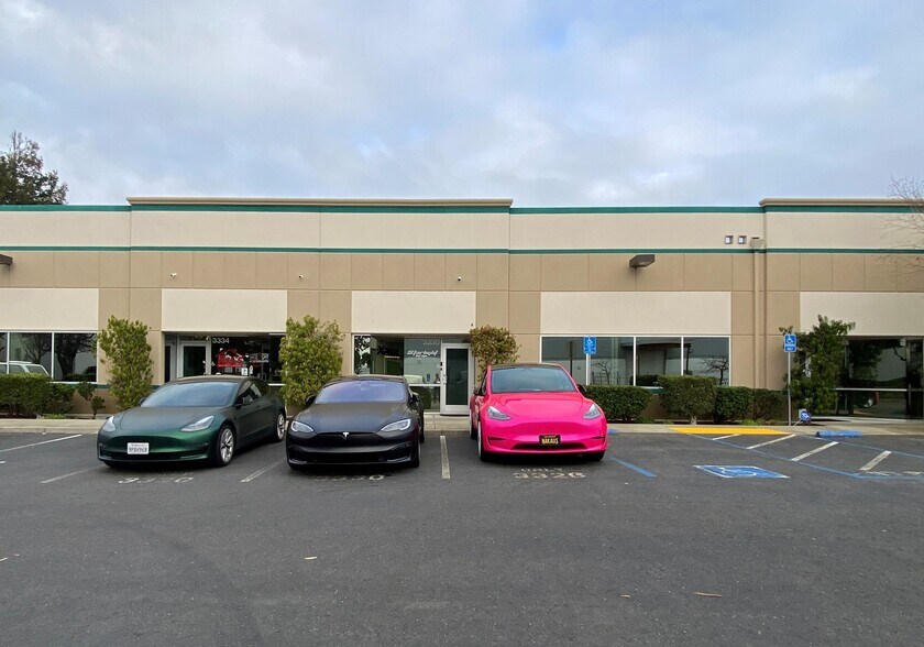 More Photos Of 3330 Arden Rd, Hayward Warehouse For Sale