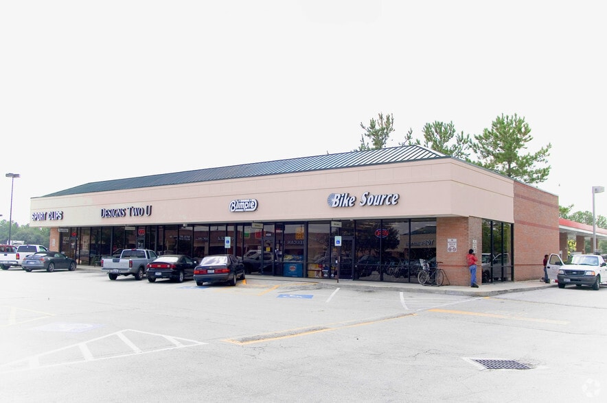 More Photos Of 502-880 Kingwood Dr, Humble Unknown For Lease