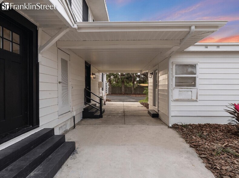 More Photos Of 5301 S 27th Ave, Gulfport Apartments For Sale