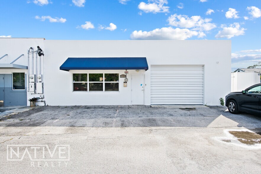 More Photos Of 1160 NE 24th Ct, Wilton Manors Warehouse For Lease