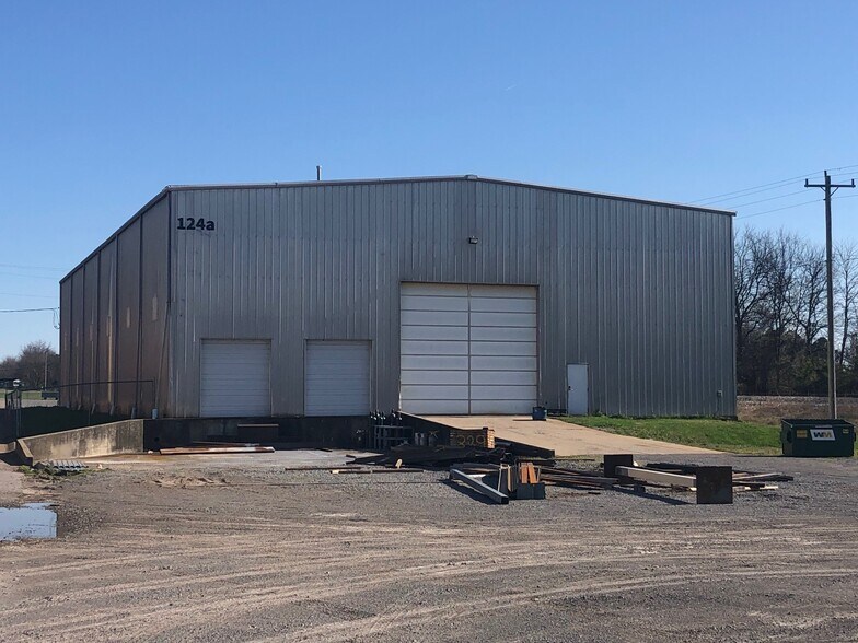 More Photos Of 124A Davis St, Portland Warehouse For Lease