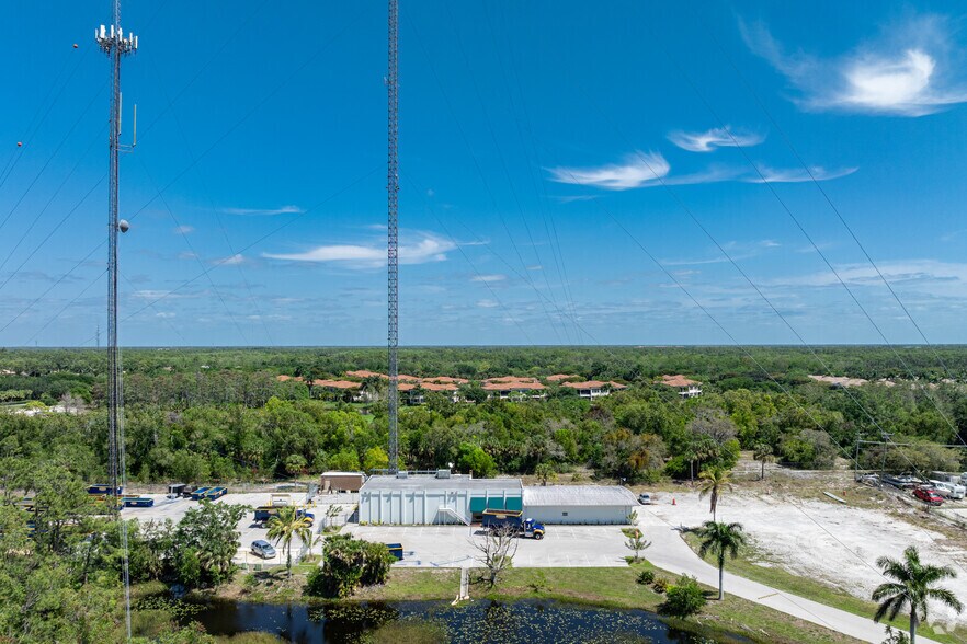 More Photos Of 9930 Channel 30 Dr, Bonita Springs Industrial For Lease