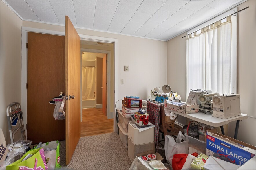 More Photos Of 11 Aegis Dr, Bath Office Residential For Sale