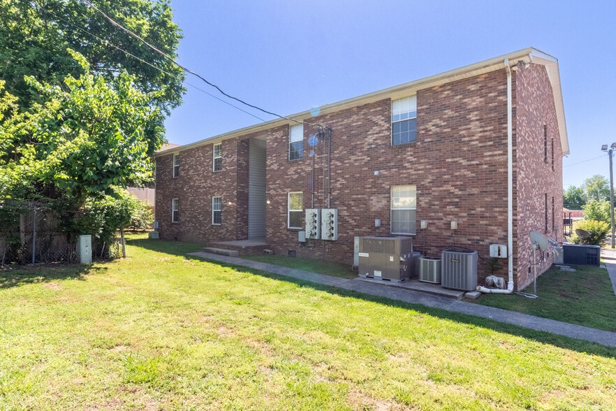 More Photos Of 155 Jack Miller Blvd, Clarksville Apartments For Sale