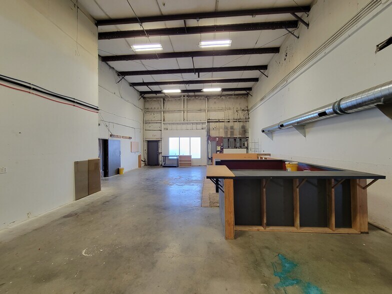 More Photos Of 660 California Way, Longview Warehouse For Sale