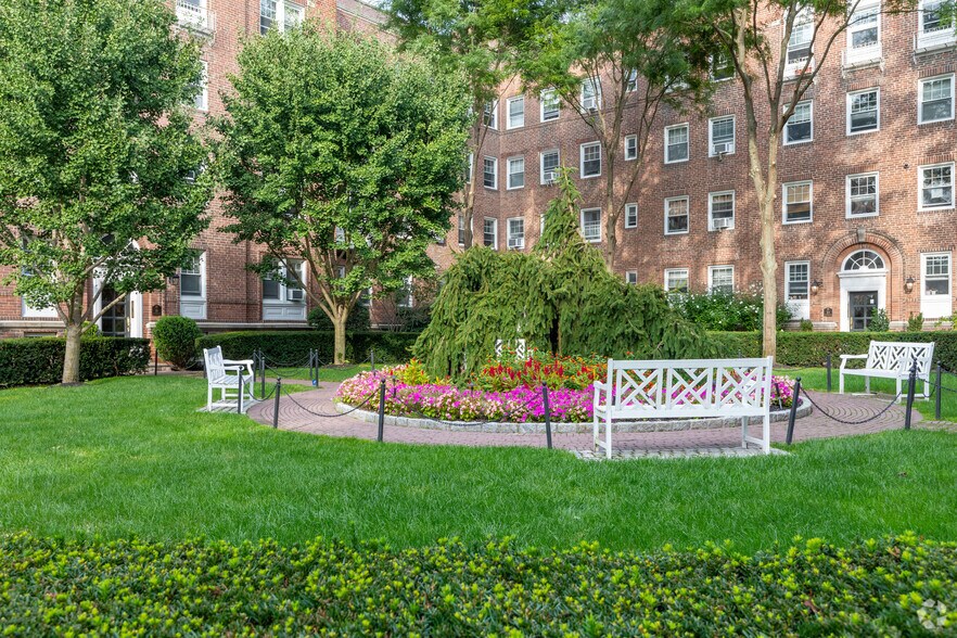 More Photos Of 131-151 Purchase St, Rye Apartments For Lease