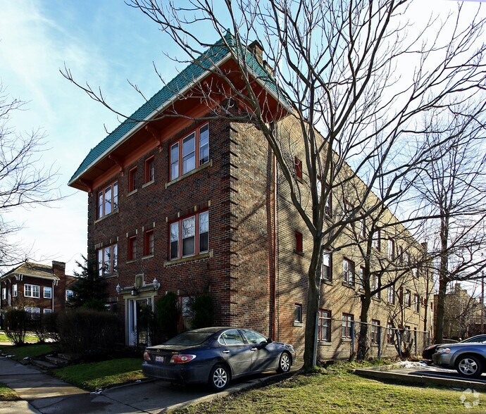 Primary Photo Of 2744 Mayfield Rd, Cleveland Apartments For Sale