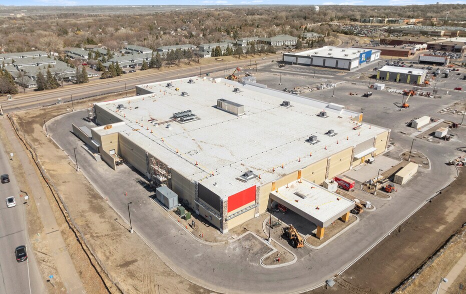 More Photos Of 1750 County Road 42 W, Burnsville Land For Lease