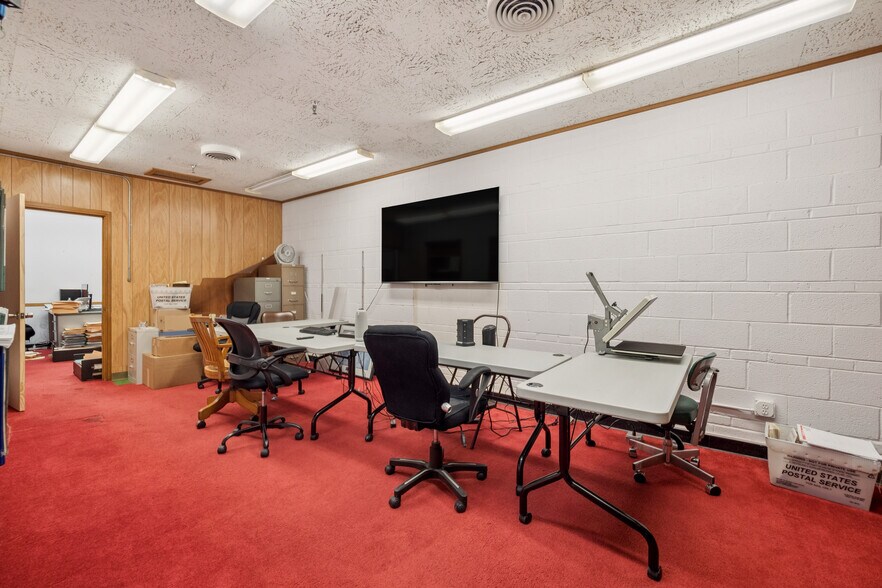 More Photos Of 120 E Main St, Oklahoma City Freestanding For Sale