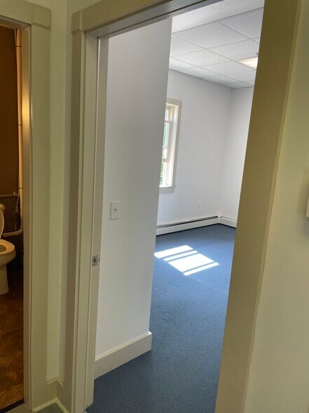 More Photos Of 41 Depot St, Bridgton Office For Lease