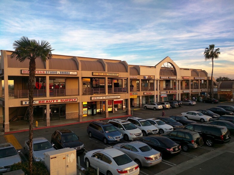 Primary Photo Of 14014-14082 Magnolia St, Westminster Unknown For Lease