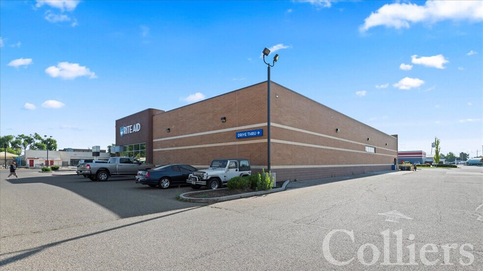 More Photos Of 728 SW 4th Ave, Ontario Drugstore For Sale