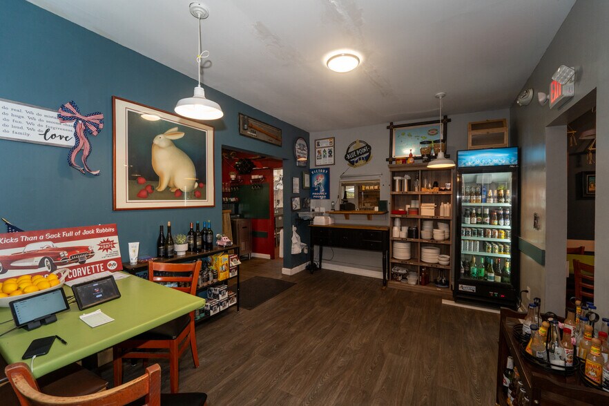 More Photos Of 40 S Dixie Hwy, Saint Augustine Storefront Retail Residential For Sale