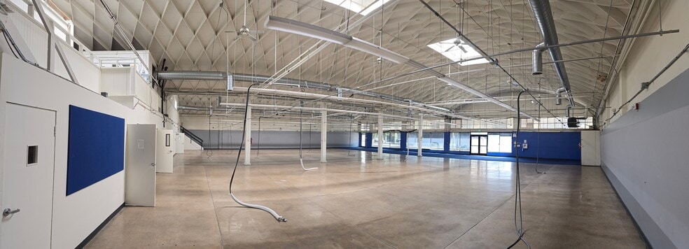 More Photos Of 750 Park Blvd, San Diego Flex For Lease