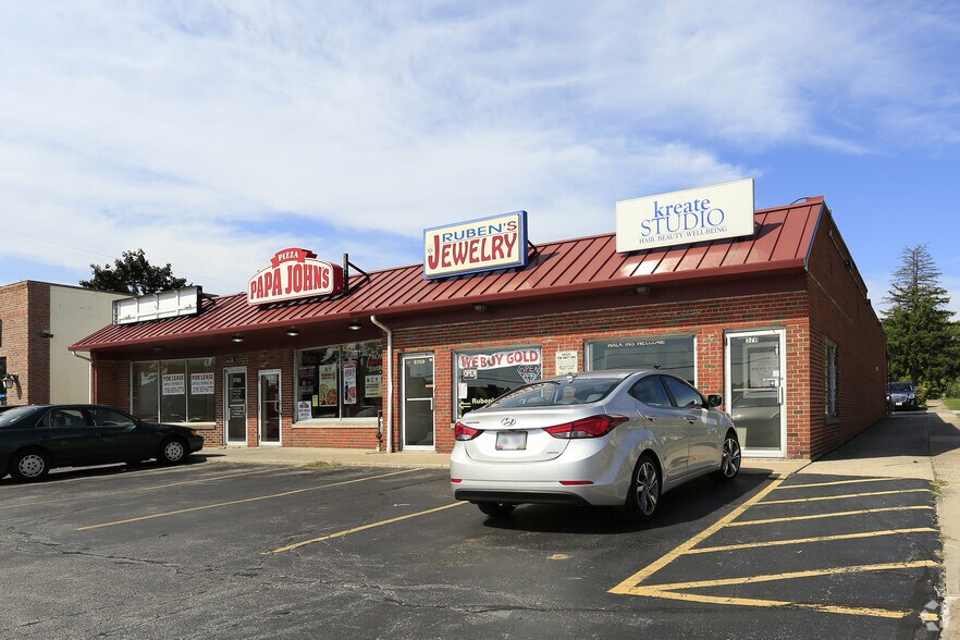More Photos Of 5705-5711 Mayfield Rd, Cleveland Freestanding For Lease