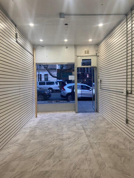 More Photos Of 340-346 Audubon Ave, New York Storefront For Lease
