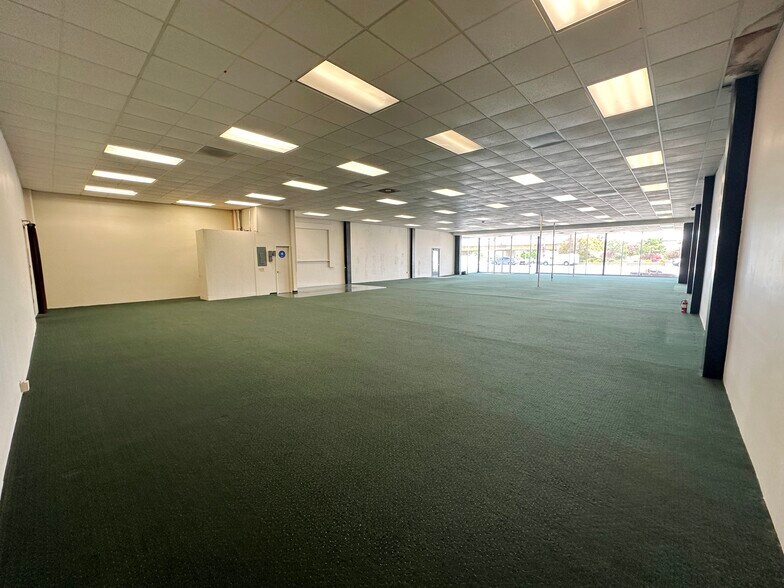 More Photos Of 1310 El Camino Real, San Carlos Freestanding For Lease