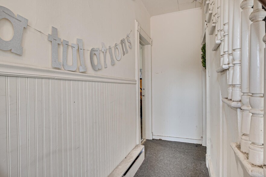 More Photos Of 173 Hamilton St, New Brunswick Specialty For Sale