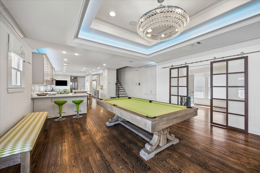 More Photos Of 638 Heights Blvd, Houston Office For Sale