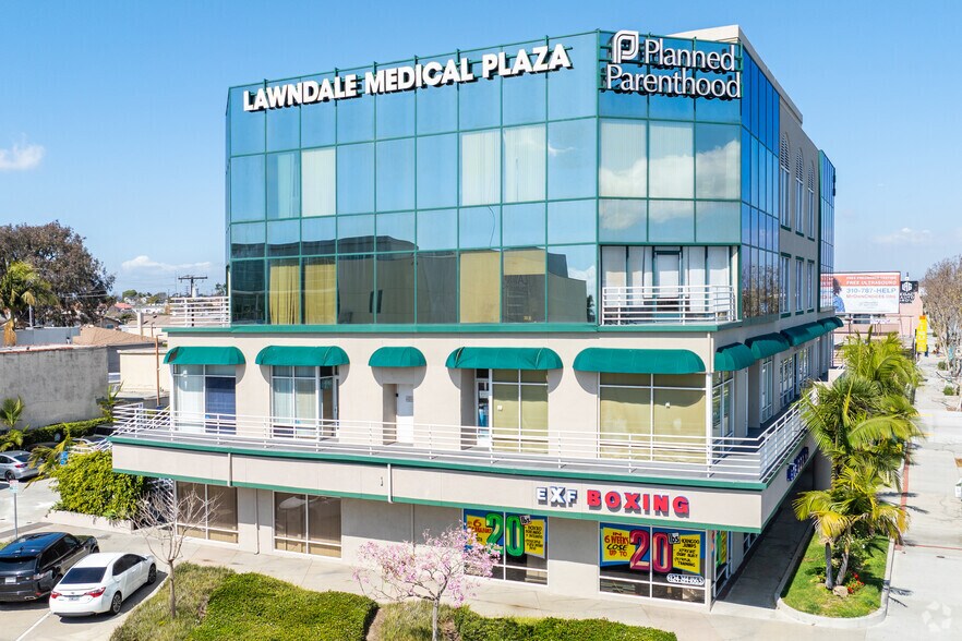 More Photos Of 14623 Hawthorne Blvd, Lawndale Medical For Lease