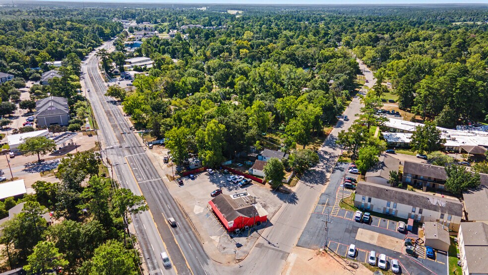 More Photos Of 3002 S Sam Houston Ave, Huntsville Land For Sale