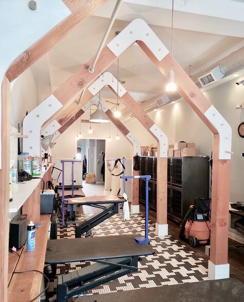 More Photos Of 235-239 Sound Beach Ave, Old Greenwich Freestanding For Lease