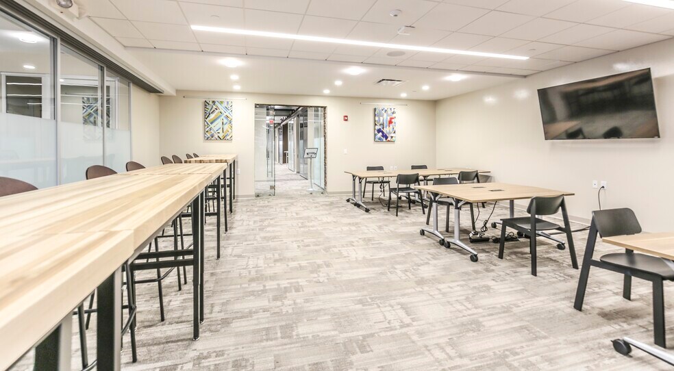 More Photos Of 700 Canal St, Stamford Office Residential For Lease