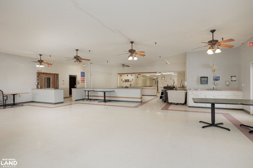 More Photos Of 300 Cedar St, Tarkio Skilled Nursing Facility For Sale
