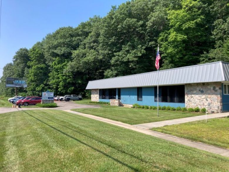 More Photos Of 3639 Cass Rd, Traverse City Coworking Space