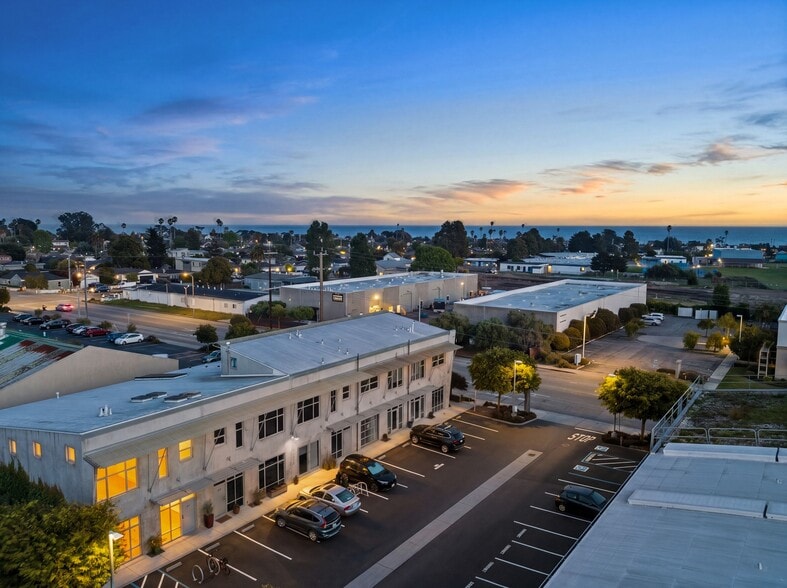 More Photos Of 108 High Rd, Santa Cruz Flex For Sale