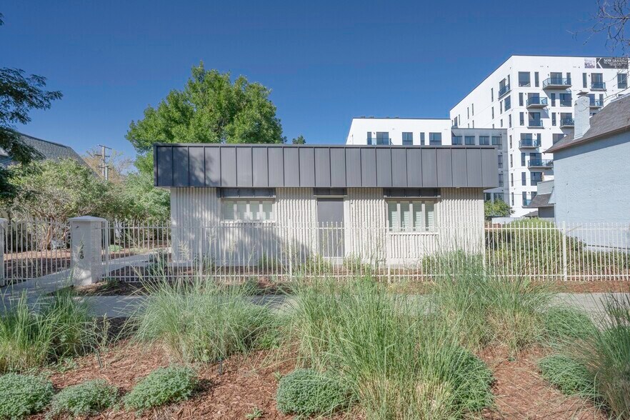 Primary Photo Of 1745 Lafayette St, Denver Medical For Sale
