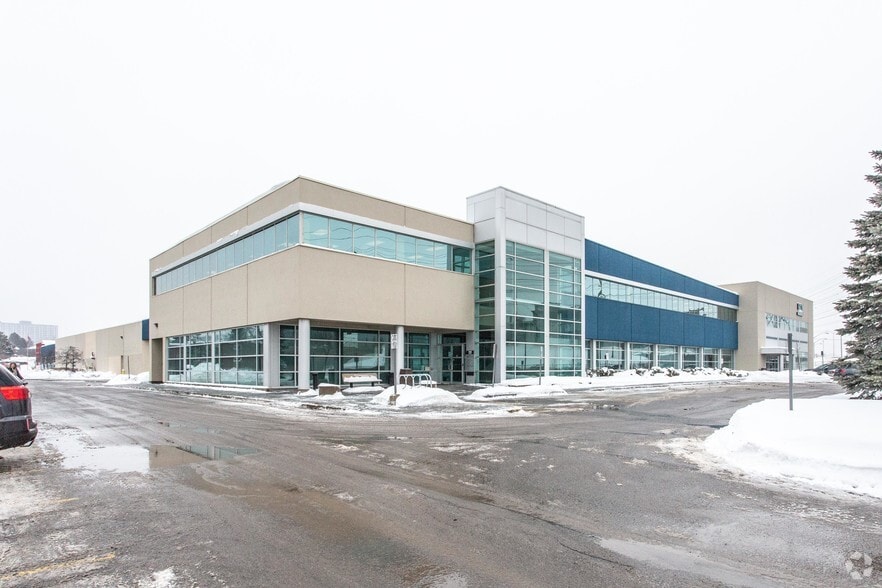 More Photos Of 1550 Carling Ave, Ottawa Office For Lease