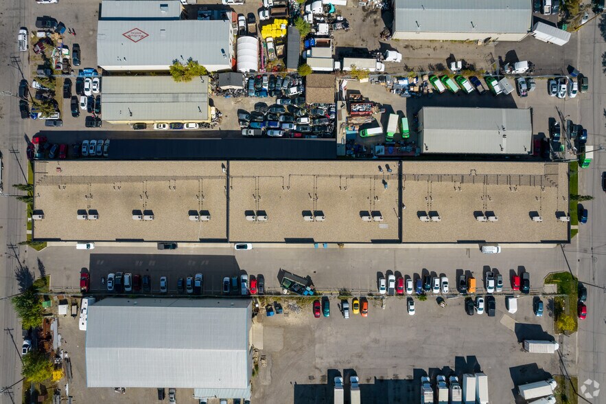 More Photos Of 4807 32nd St SE, Calgary Warehouse For Sale