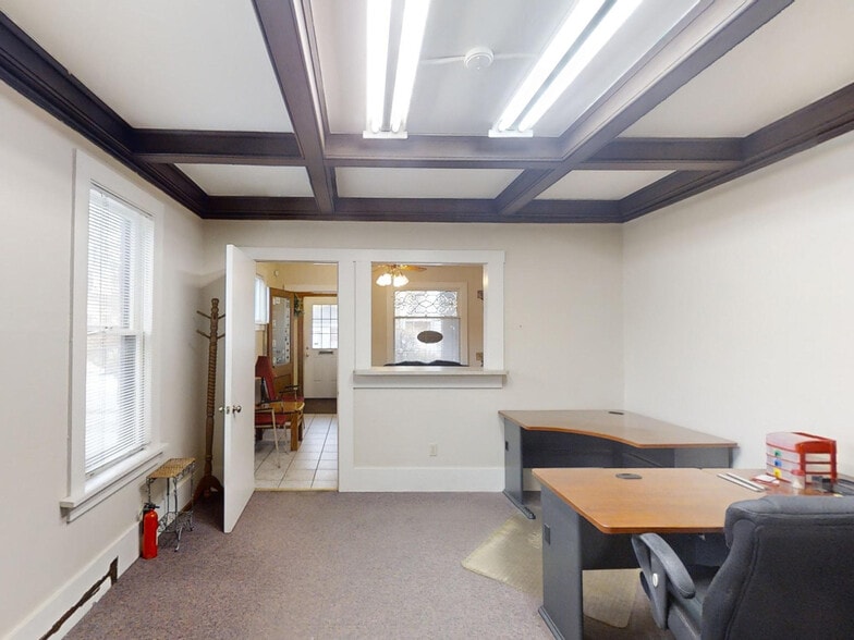 More Photos Of 2702-2704 Peach St, Erie Office Residential For Lease