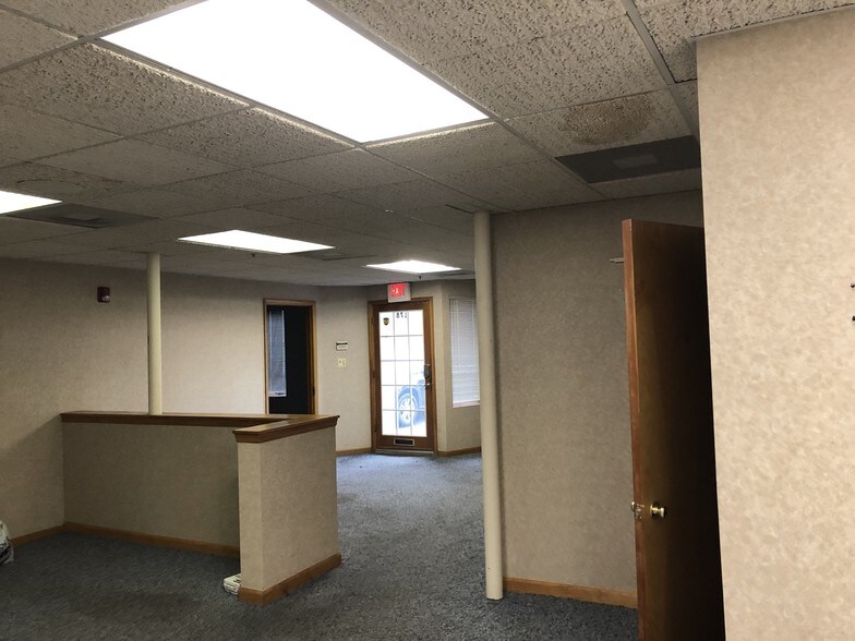 More Photos Of 178 Main Rd, Montville Flex For Lease