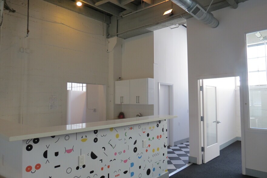 More Photos Of 844-846 Folsom St, San Francisco Flex For Lease
