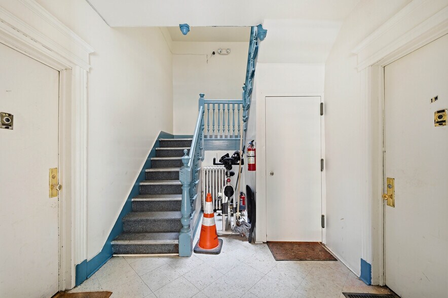 More Photos Of 12 Radford St, Yonkers Apartments For Sale