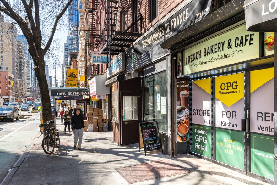 More Photos Of 1435 1st Ave, New York Apartments For Lease