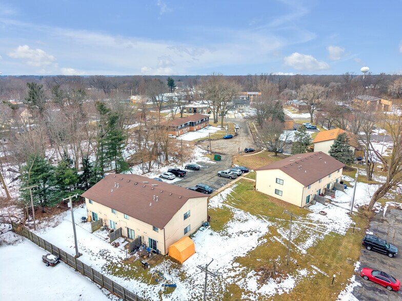 More Photos Of 2573-2581 Parkview Street, Portage Multifamily For Sale