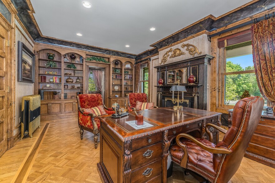 More Photos Of 1 Main St, Flemington Office For Sale