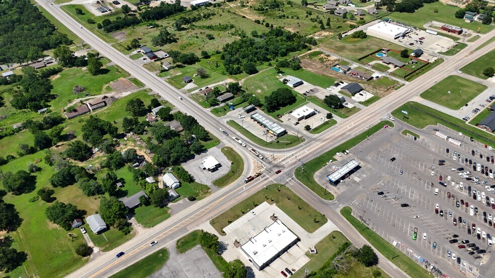 More Photos Of 2507 N Harvey Rd, Seminole Carwash For Sale