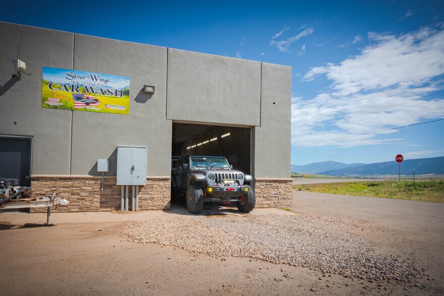 More Photos Of 3617 Mountain View Blvd, Angel Fire Carwash For Sale