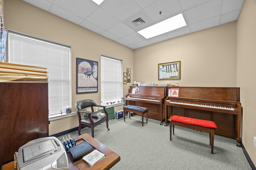 More Photos Of 100 Cunningham Ln, Clayton Office For Sale