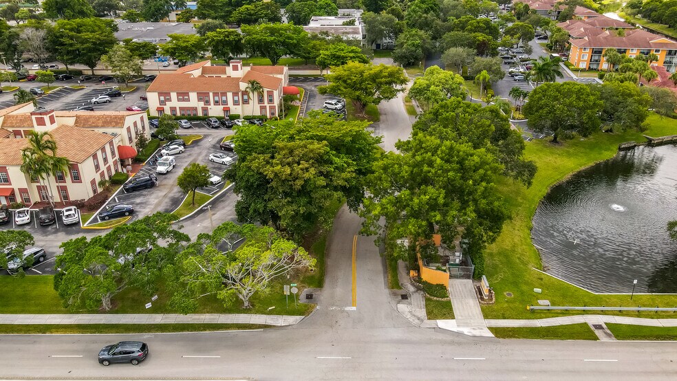 More Photos Of 7777 N University Dr, Tamarac Medical For Sale