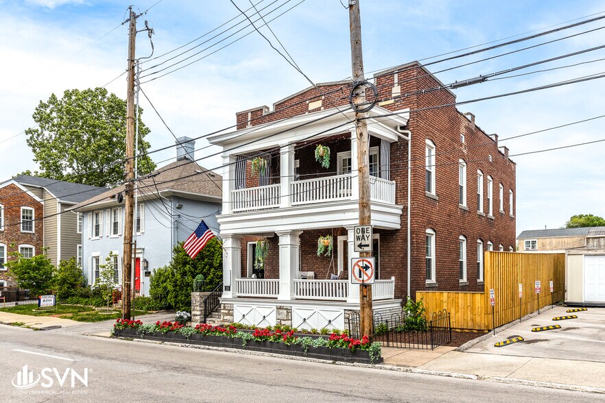 Primary Photo Of 115 W 2nd St, Lexington Office For Lease