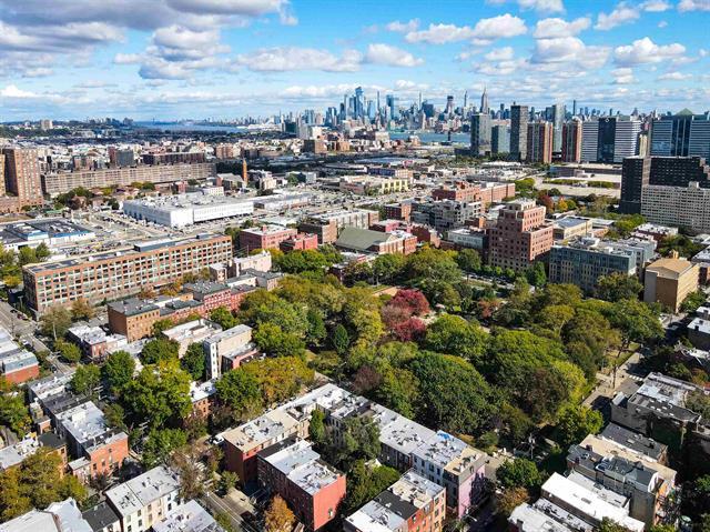 More Photos Of 168 COLES St, Jersey City Office Residential For Sale