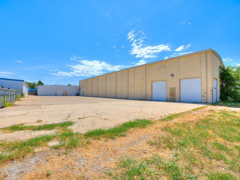 More Photos Of 321-325 N Portland Ave, Oklahoma City Unknown For Lease