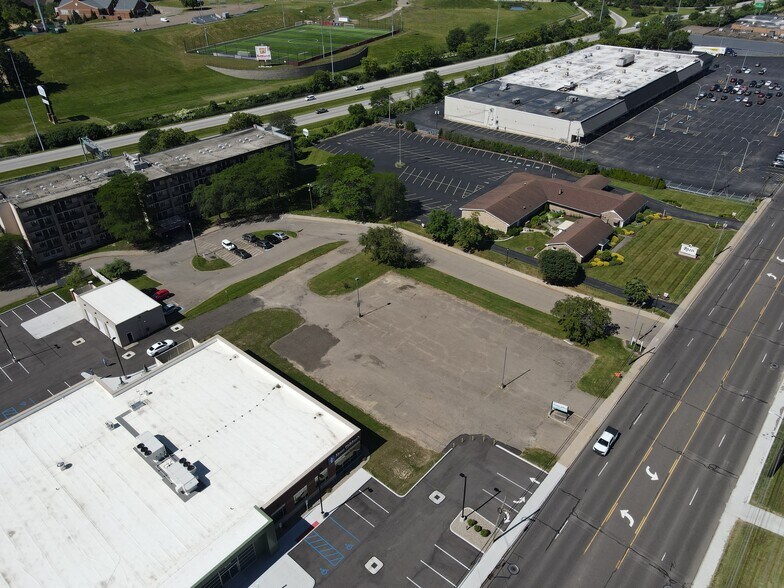 More Photos Of 630 30th St NW, Canton Land For Lease